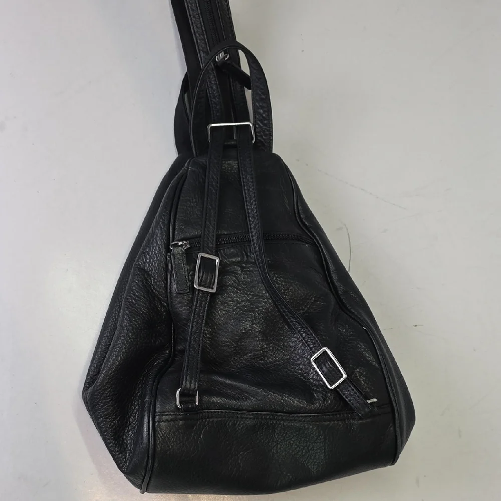 Black Leather Backpack Travel‎ Shoulder Bag Zip With Pockets Purse